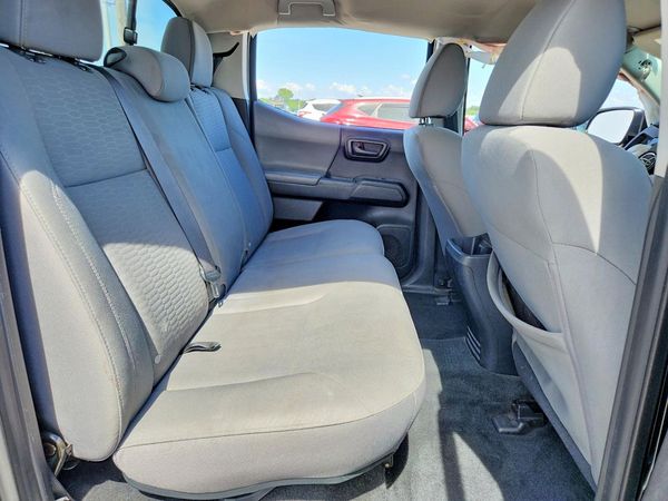 2019 TOYOTA TACOMA SR5