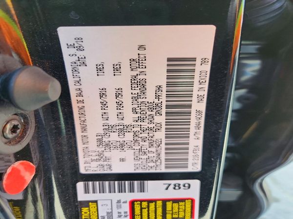 2019 TOYOTA TACOMA SR5