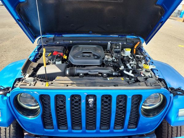 2023 JEEP WRANGLER