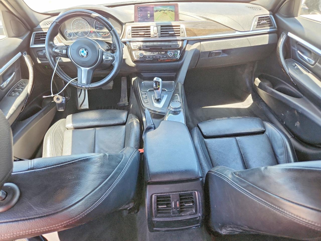 2018 BMW 330 xDrive