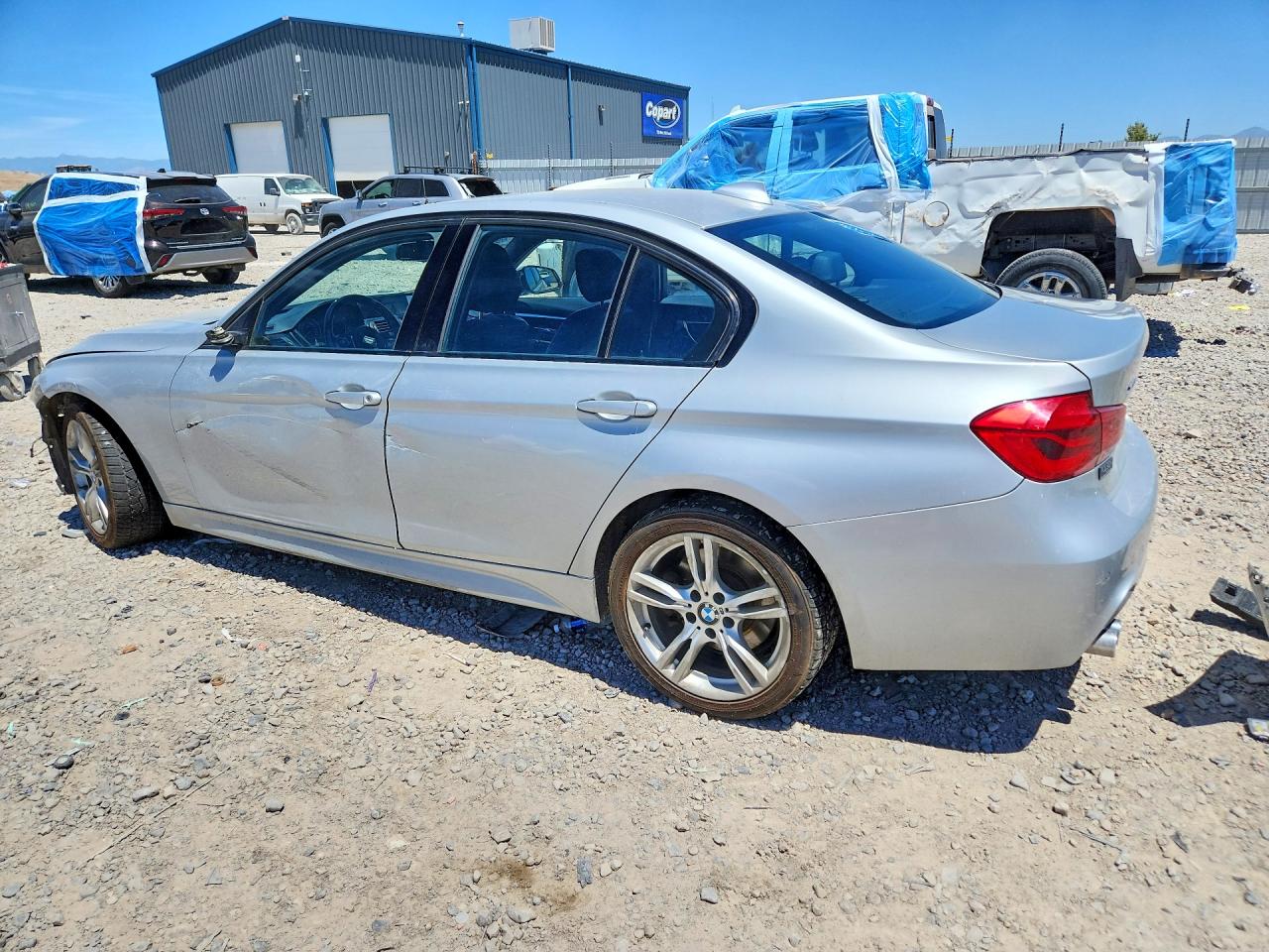2018 BMW 330 xDrive
