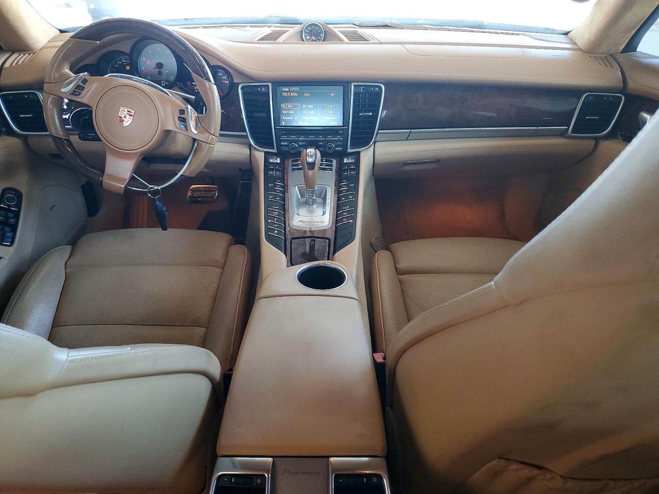2012 PORSCHE PANAMERA S (2WD), 4S (4WD)