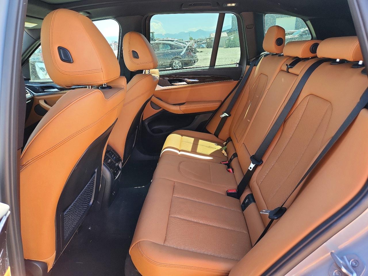 2023 BMW X3 M40i