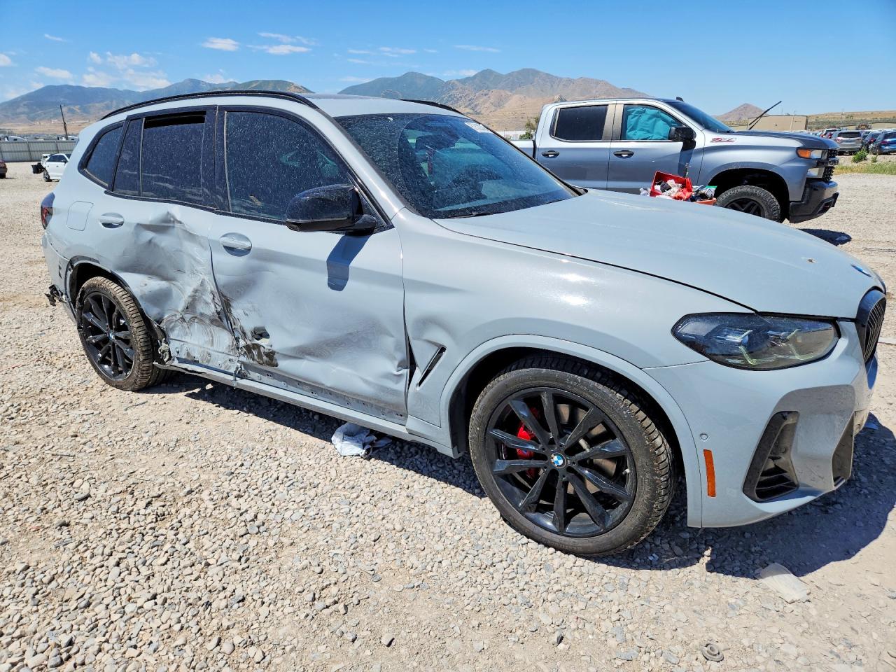 2023 BMW X3 M40i