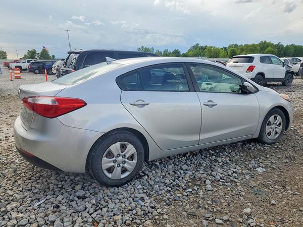2016 KIA FORTE GL (Middle-Low Grade)