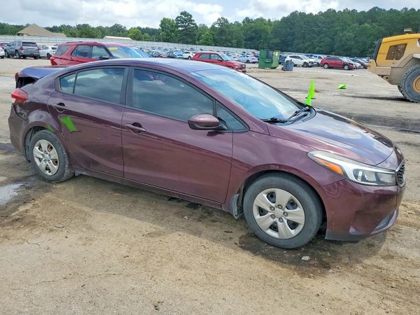 2018 KIA FORTE LX Base