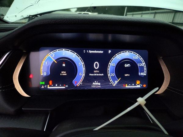 2025 JEEP GRAND CHEROKEE Laredo, Altitude