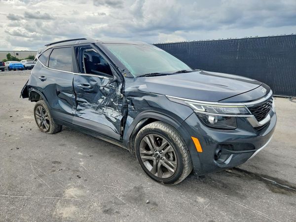 2023 KIA SELTOS