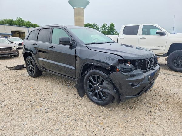 2019 JEEP GRAND CHEROKEE LAREDO 4X4