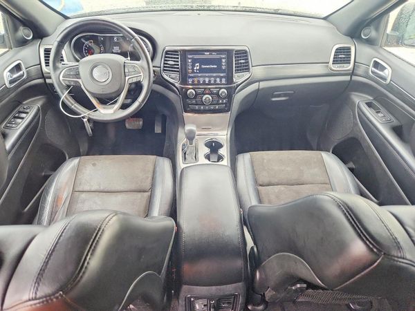 2019 JEEP GRAND CHEROKEE LAREDO 4X4