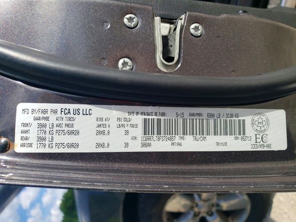 2015 RAM 1500 SLT