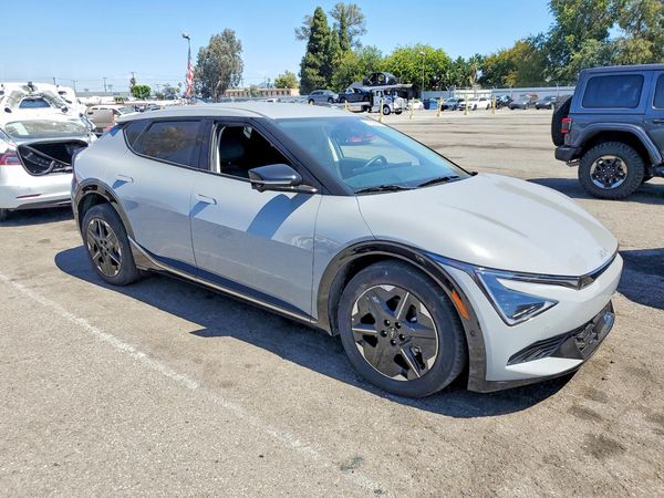 2025 KIA EV6