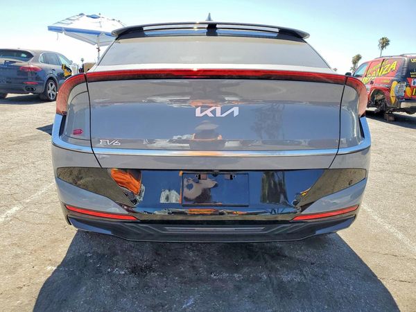 2025 KIA EV6