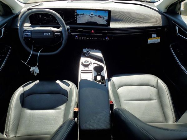 2025 KIA EV6