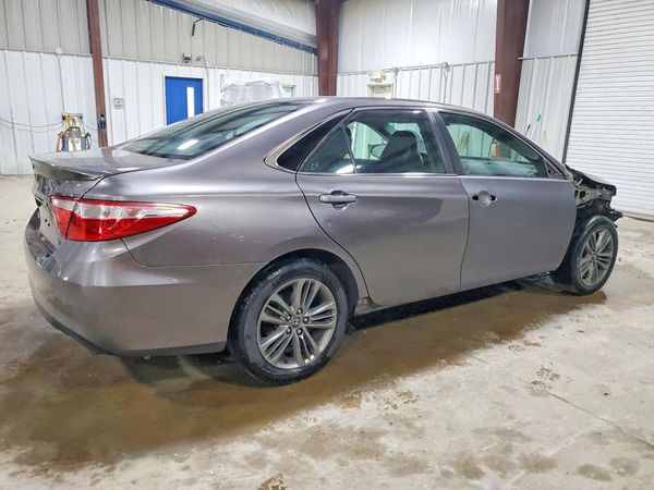 2017 TOYOTA CAMRY