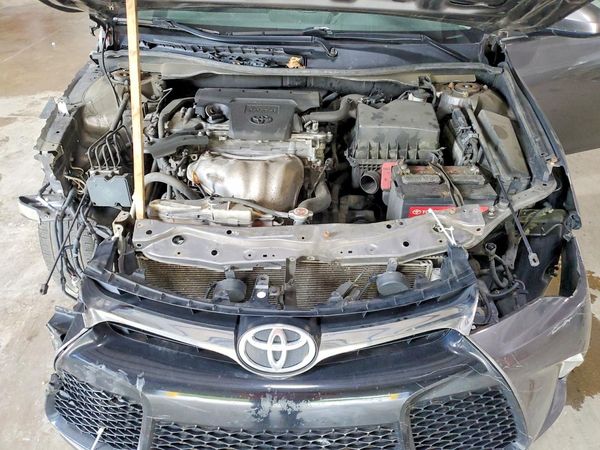 2017 TOYOTA CAMRY