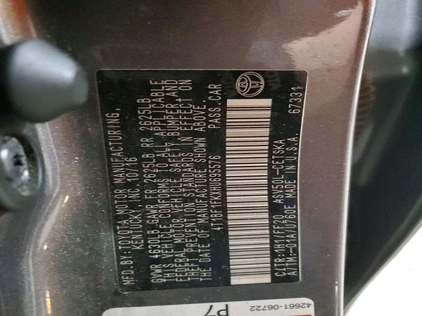 2017 TOYOTA CAMRY