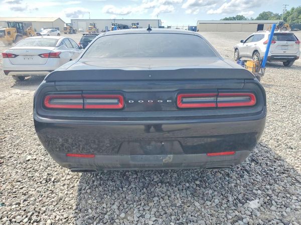 2016 DODGE CHALLENGER SXT Plus