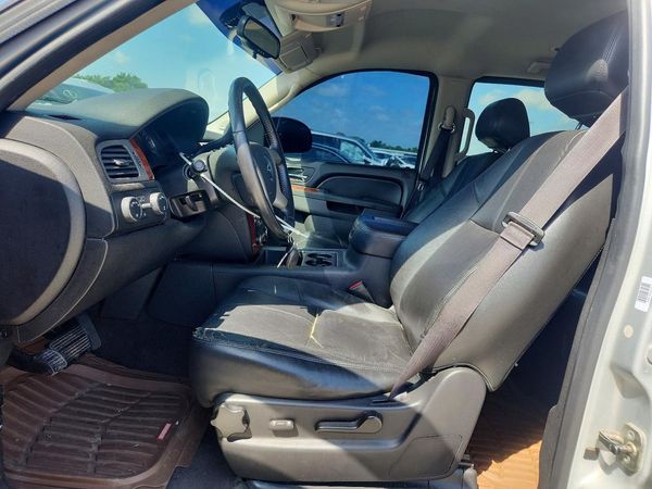 2013 CHEVROLET TAHOE LT