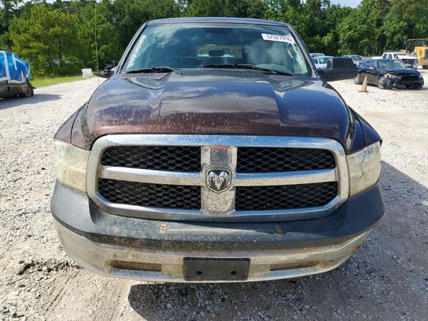 2014 RAM 1500 ST