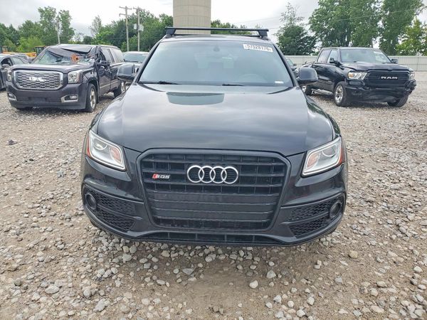 2016 AUDI SQ5 quattro Premium Plus