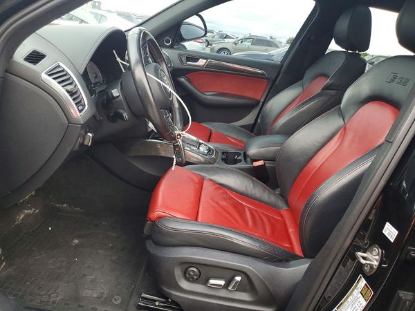 2016 AUDI SQ5 quattro Premium Plus