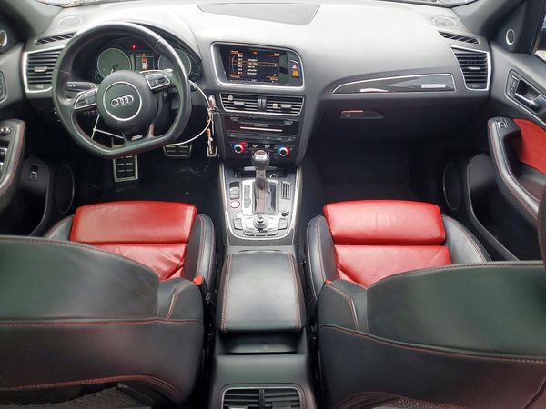 2016 AUDI SQ5 quattro Premium Plus