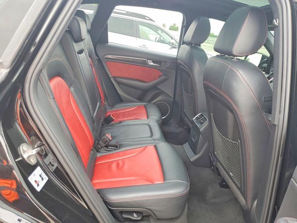 2016 AUDI SQ5 quattro Premium Plus