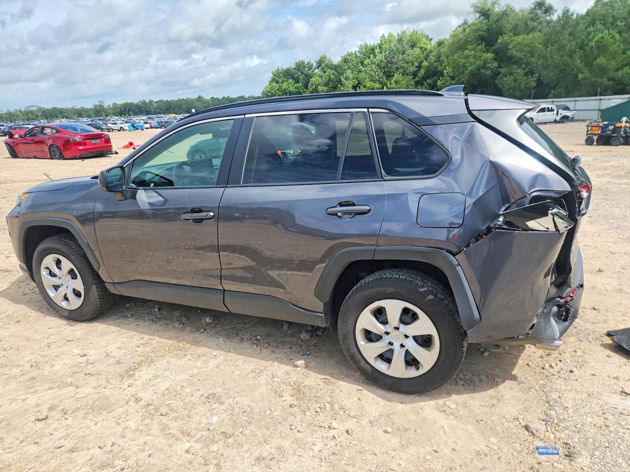 2020 TOYOTA RAV4 LE