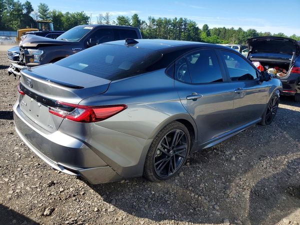 2026 TOYOTA CAMRY