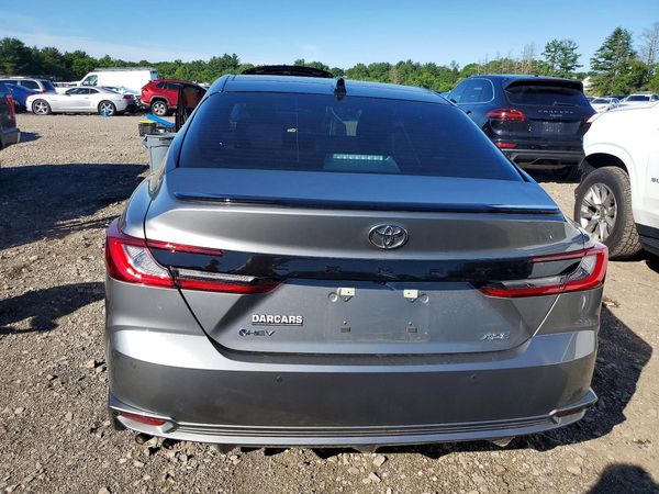 2026 TOYOTA CAMRY