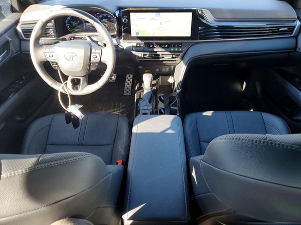 2026 TOYOTA CAMRY