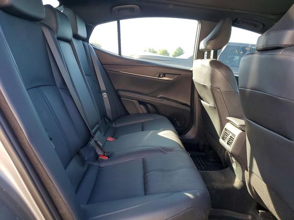 2026 TOYOTA CAMRY