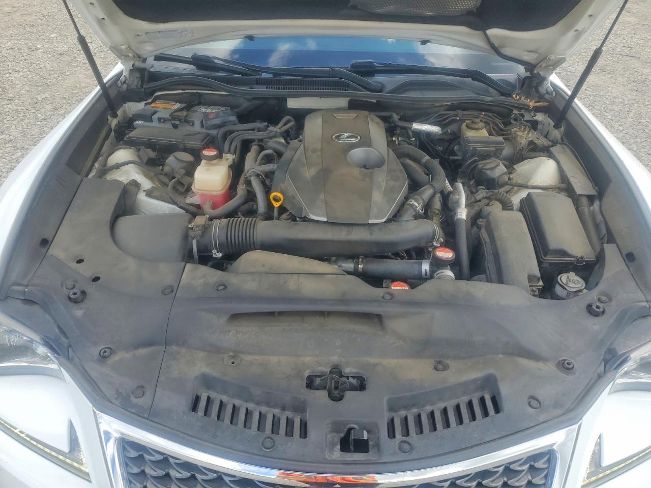 2016 LEXUS RC 200t