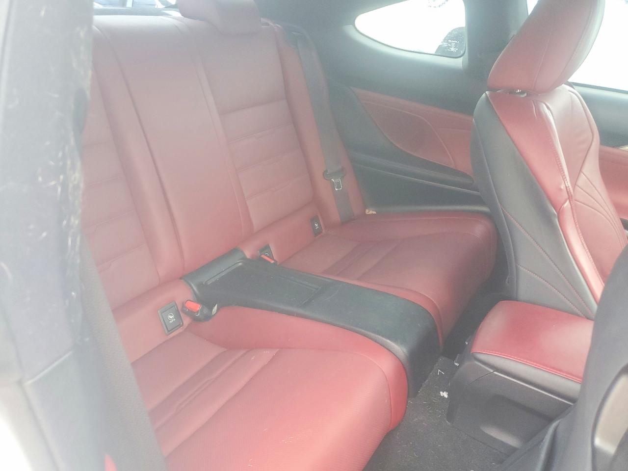 2016 LEXUS RC 200t