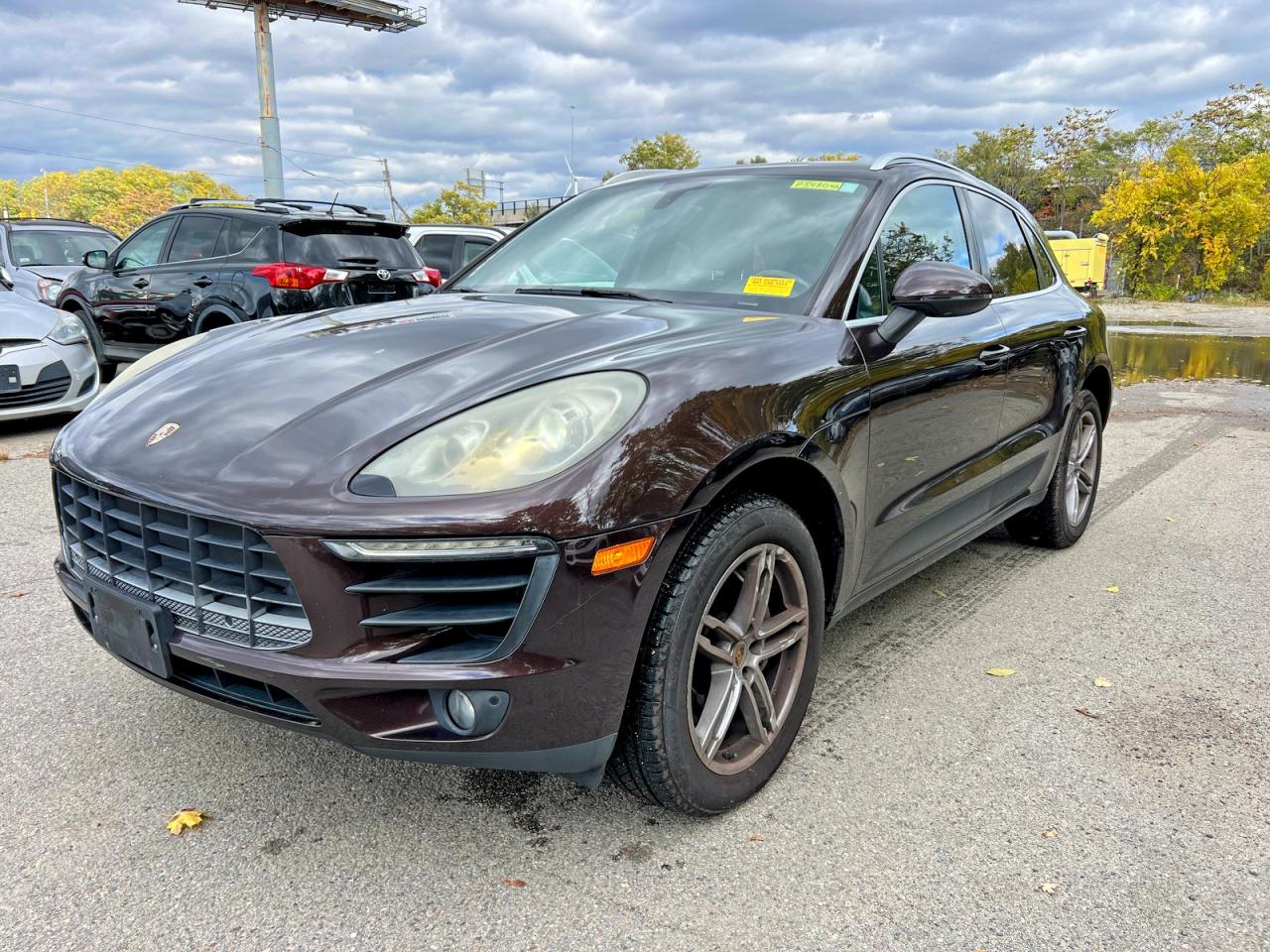 2015 PORSCHE MACAN