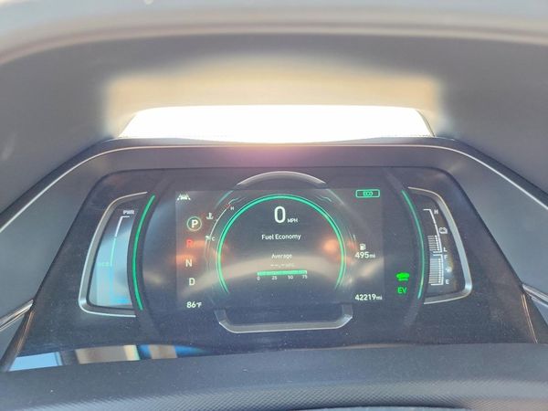 2022 HYUNDAI IONIQ SE