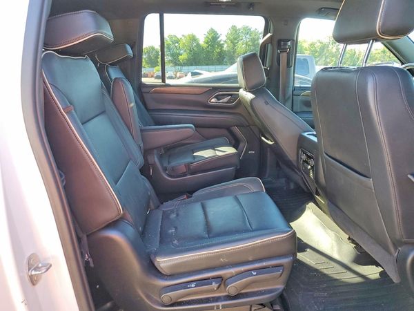 2021 CHEVROLET SUBURBAN Premier