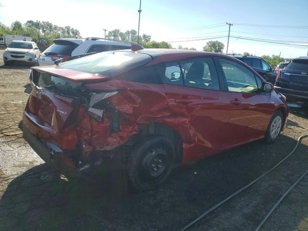 2022 TOYOTA PRIUS