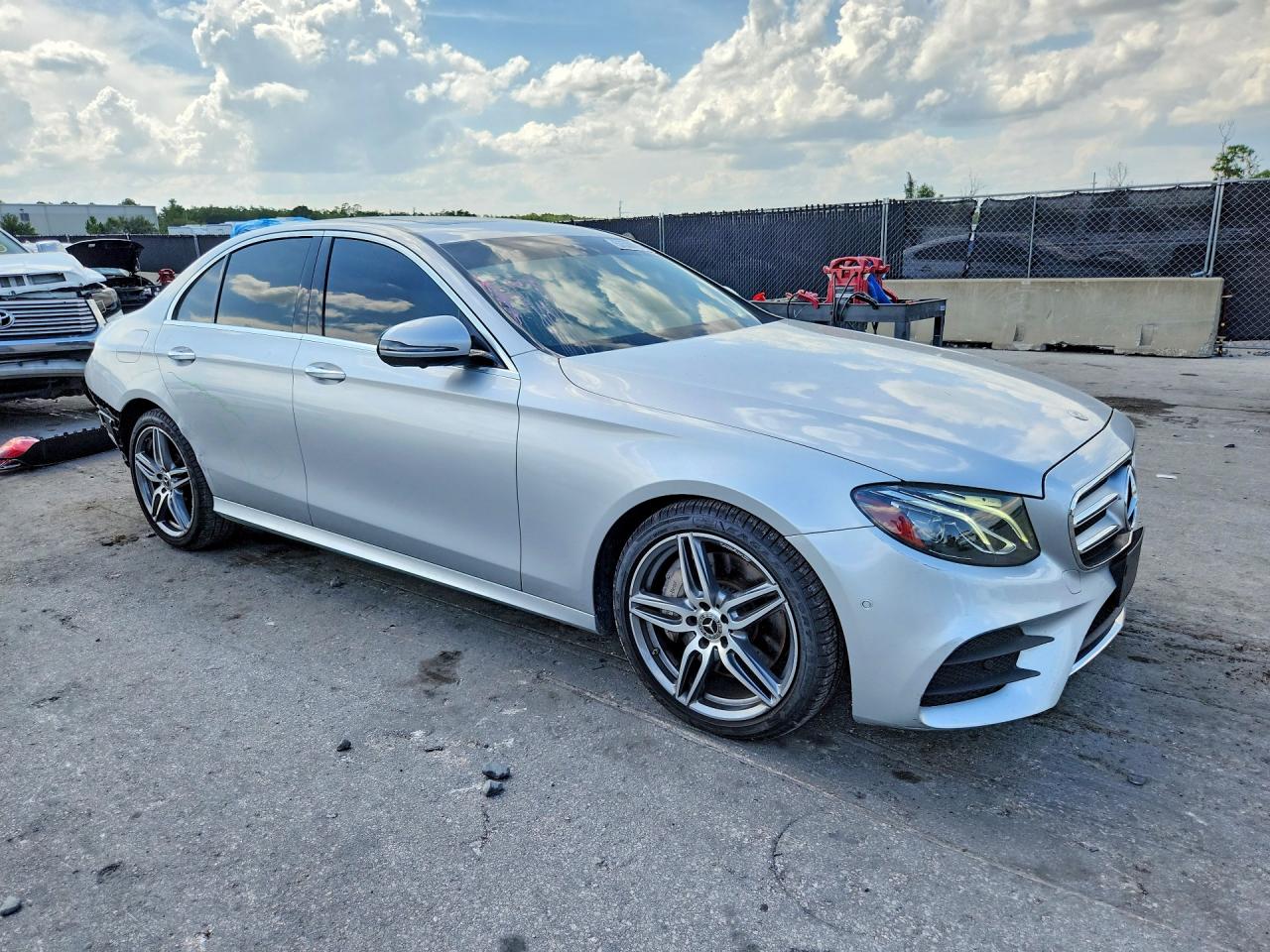 2019 MERCEDES-BENZ E E300