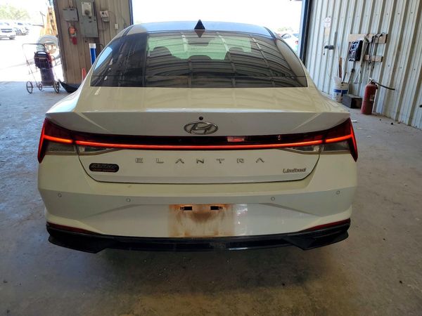 2021 HYUNDAI ELANTRA Limited