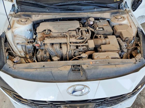2021 HYUNDAI ELANTRA Limited