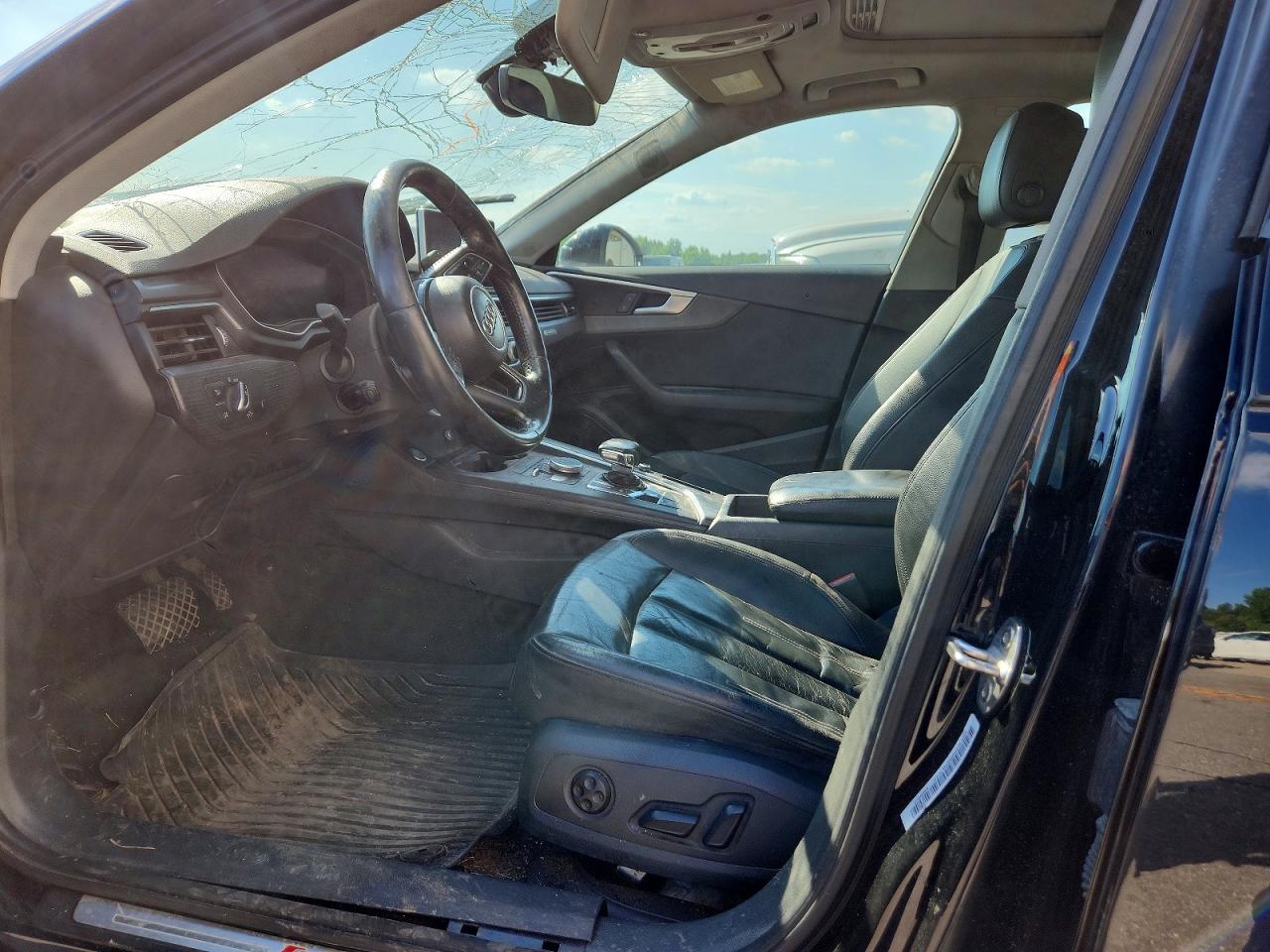 2017 AUDI A4 quattro Premium Plus