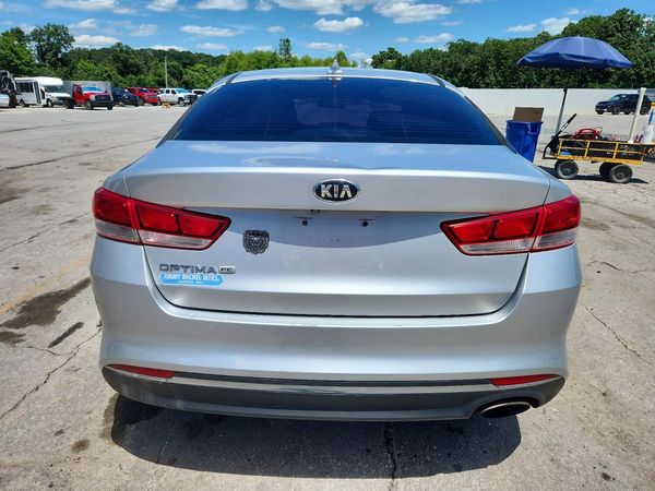2018 KIA OPTIMA LX