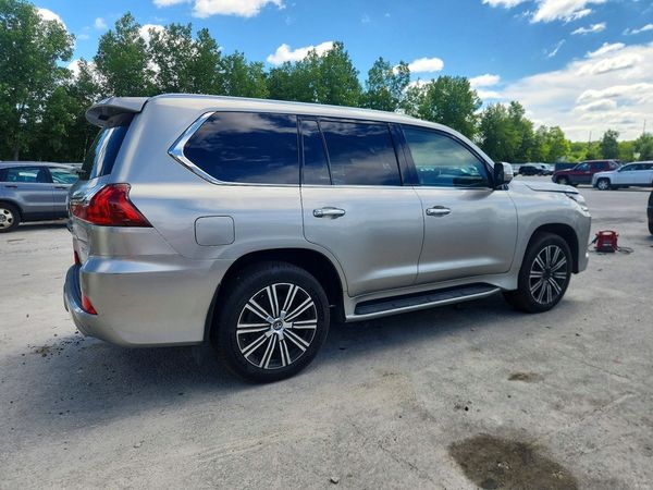 2019 LEXUS LX