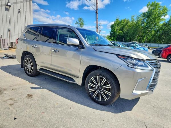 2019 LEXUS LX