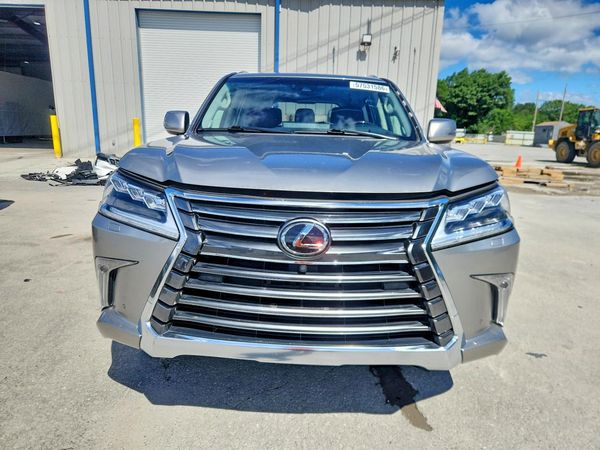 2019 LEXUS LX