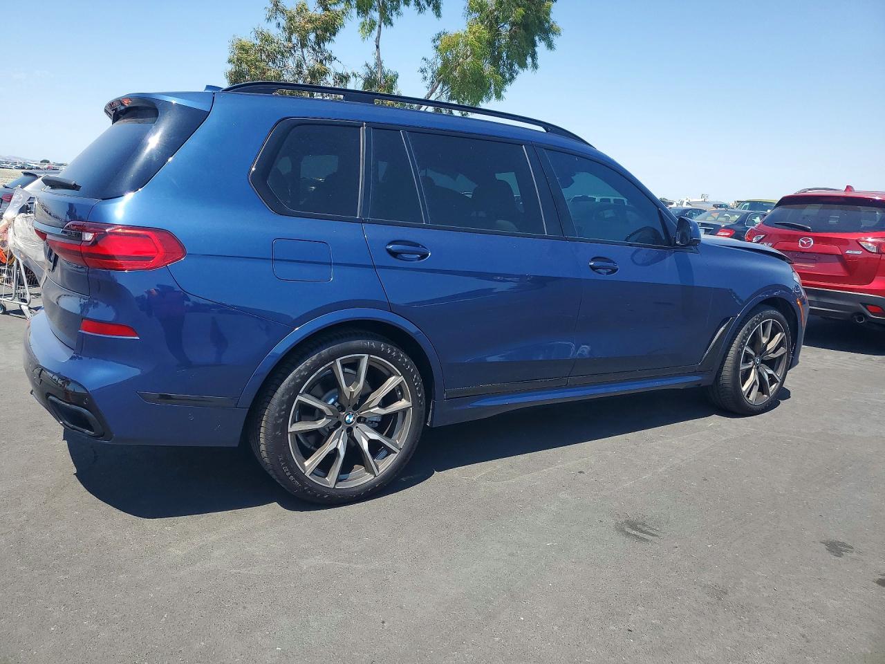 2019 BMW X7 xDrive50i
