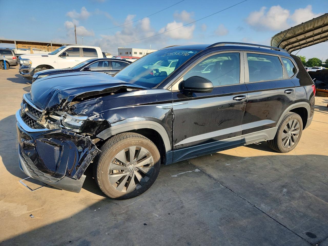 2023 VOLKSWAGEN TAOS