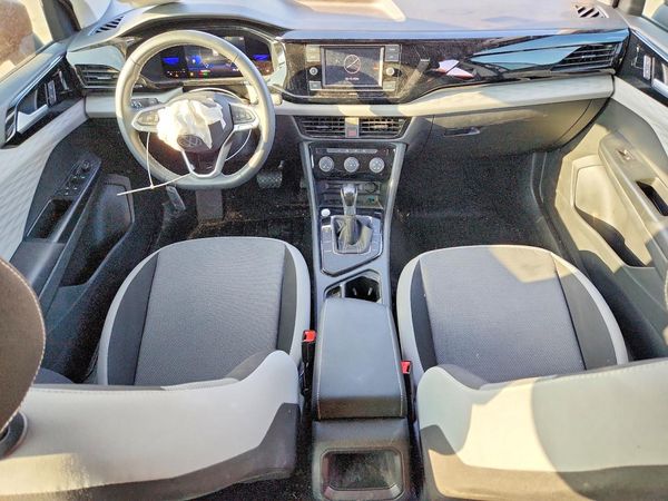 2023 VOLKSWAGEN TAOS